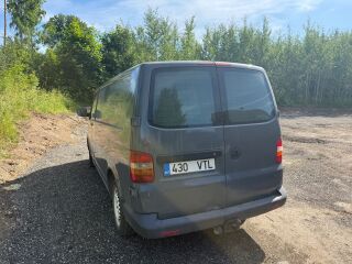 Volkswagen Transporter 1.9 77кВ