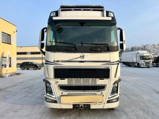 Volvo FH550 8X2 EURO6 + FASSI F660 + JIB 413kW
