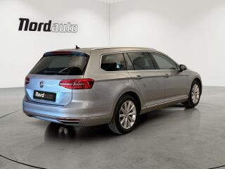 Volkswagen Passat GTE Variant 1.4 115кВ