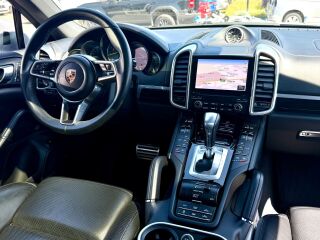 Porsche Cayenne S E-Hybrid Platinum Edition 3.0 245кВ