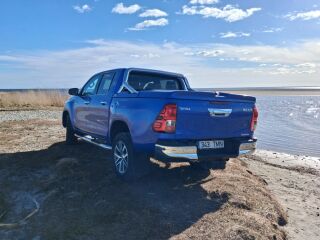 Toyota Hilux 2.4 110кВ