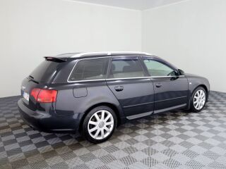 Audi A4 Quattro S-line ATM 3.0 TDI 171kW