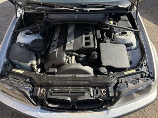 BMW 330 ix 3.0 170кВ
