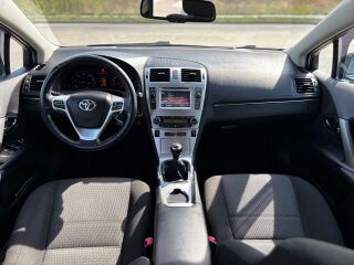 Toyota Avensis 2.0 91kW