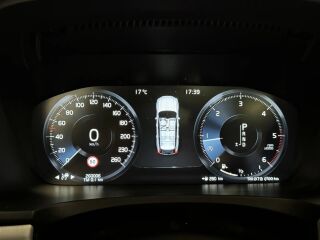 Volvo V90 D4 Momentum 2.0 D4204T14 140кВ