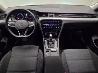 Volkswagen Passat BUSINESS 1.5 110кВ