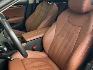 Skoda Superb Combi L&K 2.0 142кВ