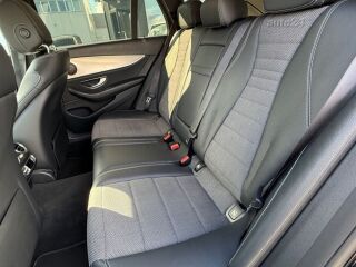 Mercedes-Benz E 220 D T 4MATIC 2.0 143kW