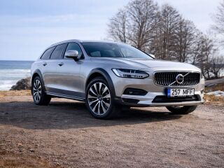 Volvo V90 Cross Country 2.0 145kW
