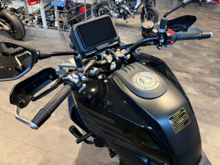 QJ Motor SRT 700 SX R2 54kW