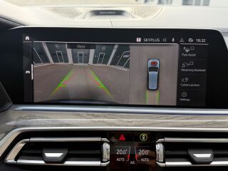 BMW X7 Individual 3.0 195кВ