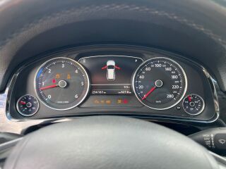 Volkswagen Touareg 3.0 150кВ