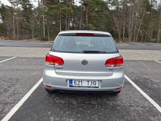 Volkswagen Golf 1.2 77kW