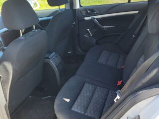 Skoda Octavia 1.6 77кВ