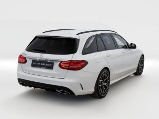Mercedes-Benz C 220 AMG Night Edition 2.0 143kW