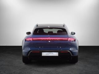 Porsche Taycan 4S Cross Turismo 420kW
