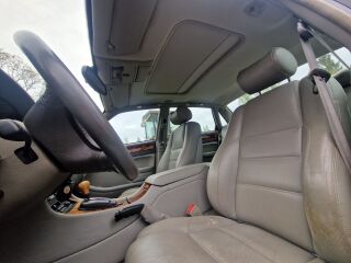 Jaguar XJ6 3.2 R6 155kW