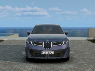 BMW iX3 xDrive50 M sportpakett 345kW