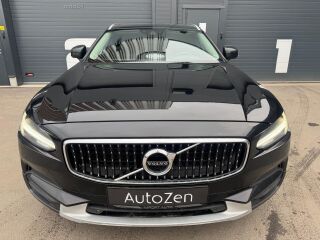 Volvo V90 Cross Country 2.0 140kW