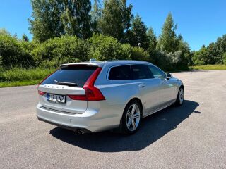 Volvo V90 2.0 140kW