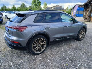 Audi Q4 e-tron S-LINE 4WD 50 EDITION ONE GREY 220kW