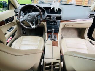 Mercedes-Benz E 220 2.1 125kW