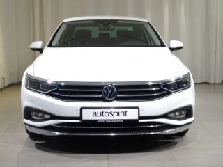 Volkswagen Passat FaceLift Executive TSi ATM 1.5 R4 110kW