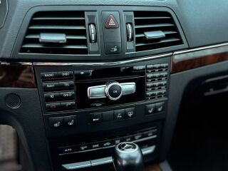 Mercedes-Benz E 550 4.7 V8 300kW