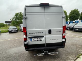 Peugeot Boxer L3H2 3.5t BlueHDi 140 AT8 2.2 103kW