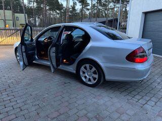 Mercedes-Benz E 280 Avantgarde 4Matic 3.0 V6 CDi OM642 140kW