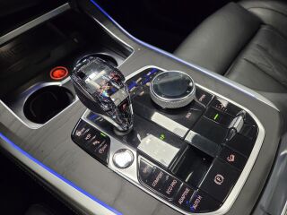 BMW X7 M50D 3.0 294kW