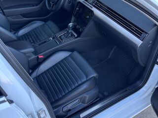 Volkswagen Passat 2.0 140kW