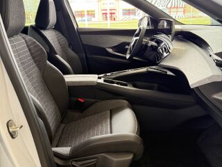 Peugeot 5008 Business 1.2 Hybrid 100kW