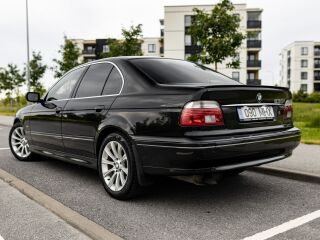 BMW 530 Individual 3.0 170кВ