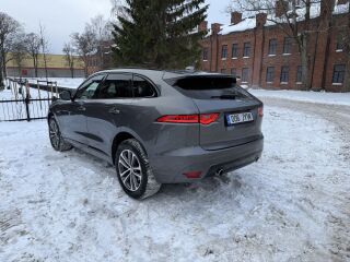 Jaguar F-Pace R-Sport Black Pack 3.0 V6 221kW