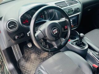 SEAT Leon 1.6 75кВ
