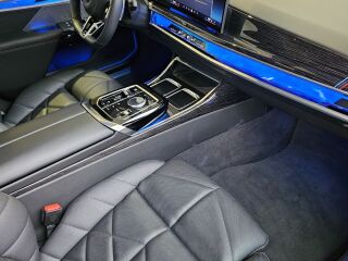 BMW 740 XD M 220кВ