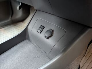 Toyota Prius HYBRID LPG GAAS PREMIUM INSULATION 1.8 R4 Hybrid BIFUEL LPG 73кВ