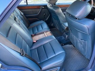 Mercedes-Benz 300 E - 24 3.0 R6 162kW