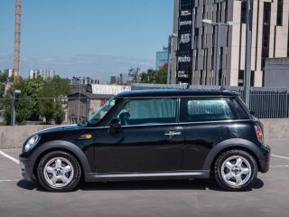 MINI Cooper 1.6 90kW