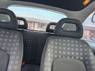 Volkswagen New Beetle 2.0 85кВ