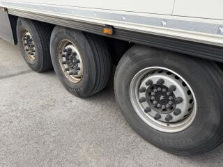 Schmitz Semitrailer Reefer Standard Doppelstock