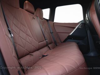 BMW iX xDrive 40 Sportpakett Shadow Line 240kW