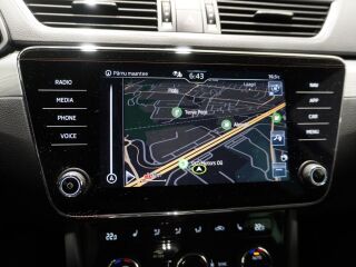 Skoda Superb AMBITION COMBI 4X4 2.0 TDI 147kW