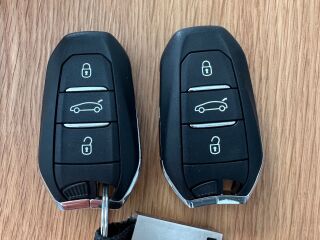 Peugeot 3008 GT Hybrid 136 e-DCS6 1.2 100kW