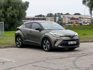 Toyota C-HR Style Plus 1.8 72kW