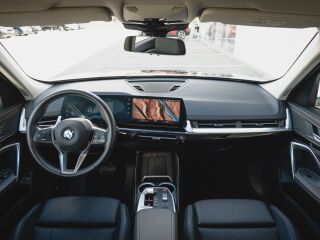 BMW X1 sDrive18i x-Line 1.5 100кВ