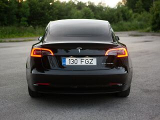 Tesla Model 3 Long Range AWD 366kW