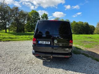 Volkswagen Caravelle 2.0 132kW