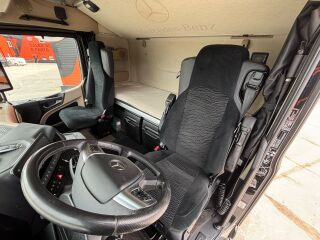Mercedes-Benz Actros 2545 6x2/4 330kW